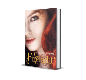 Books Cover of Firelight by Sophie Jordan